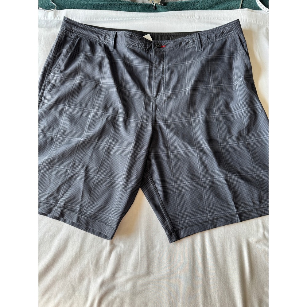ONeill Hybrid Shorts Mens 44 Gray Plaid Stretch Board Shorts Casual Golf Walk